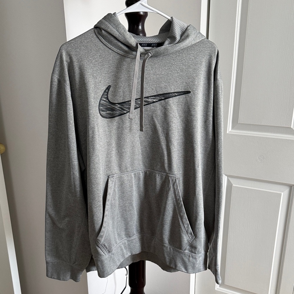 Nike Men's Heather Gray Hoodie